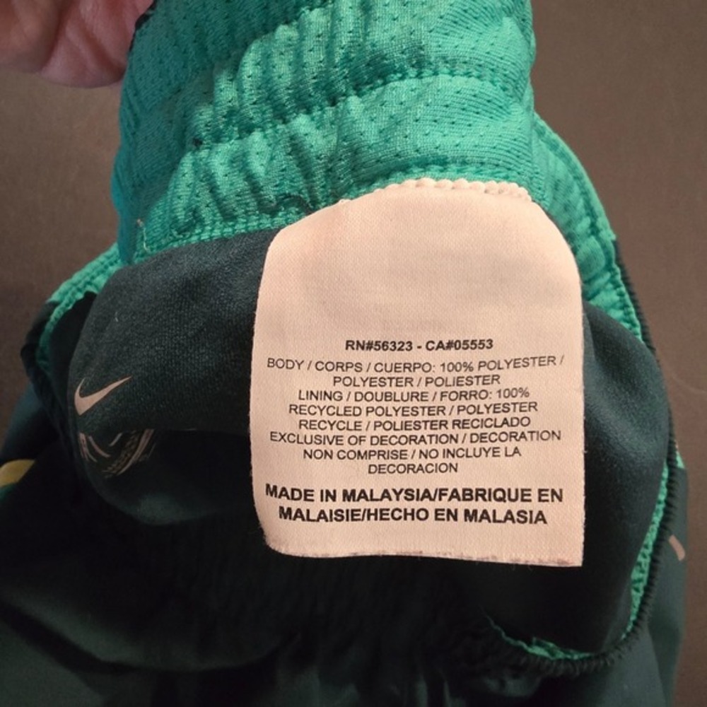 Nike Dri Fit Running Shorts Women's‎ Teal Green Yellow Trim Athletic Gym Size S - Picture 7 of 9